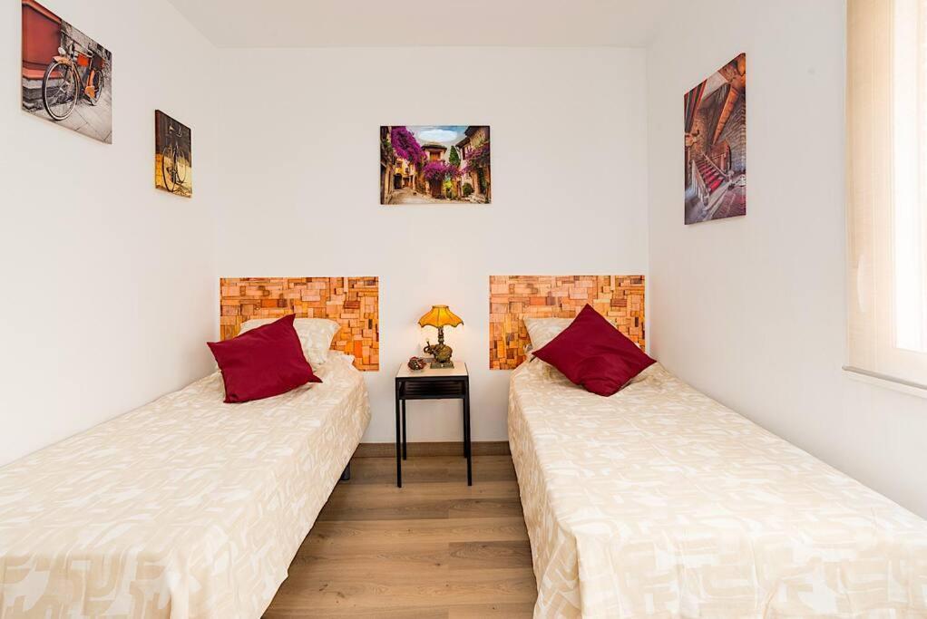 Sohocenter Apartment 2 Rooms Young People Only Malaga Exterior photo
