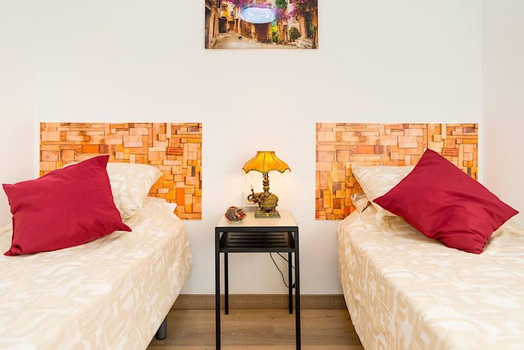 Sohocenter Apartment 2 Rooms Young People Only Malaga Exterior photo